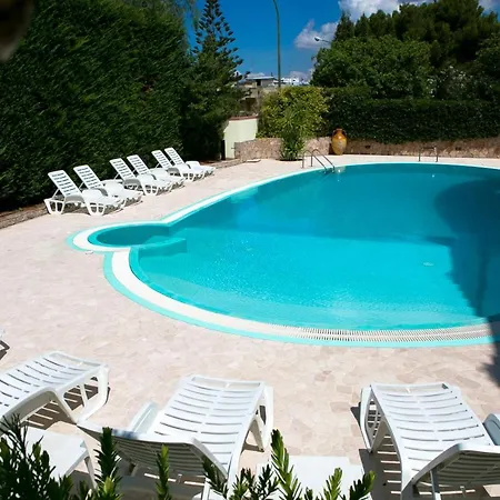 Albertina Con Piscina *