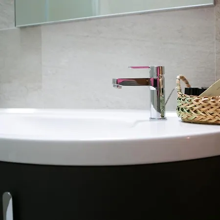 Apartment Esclusiva Con Piscina